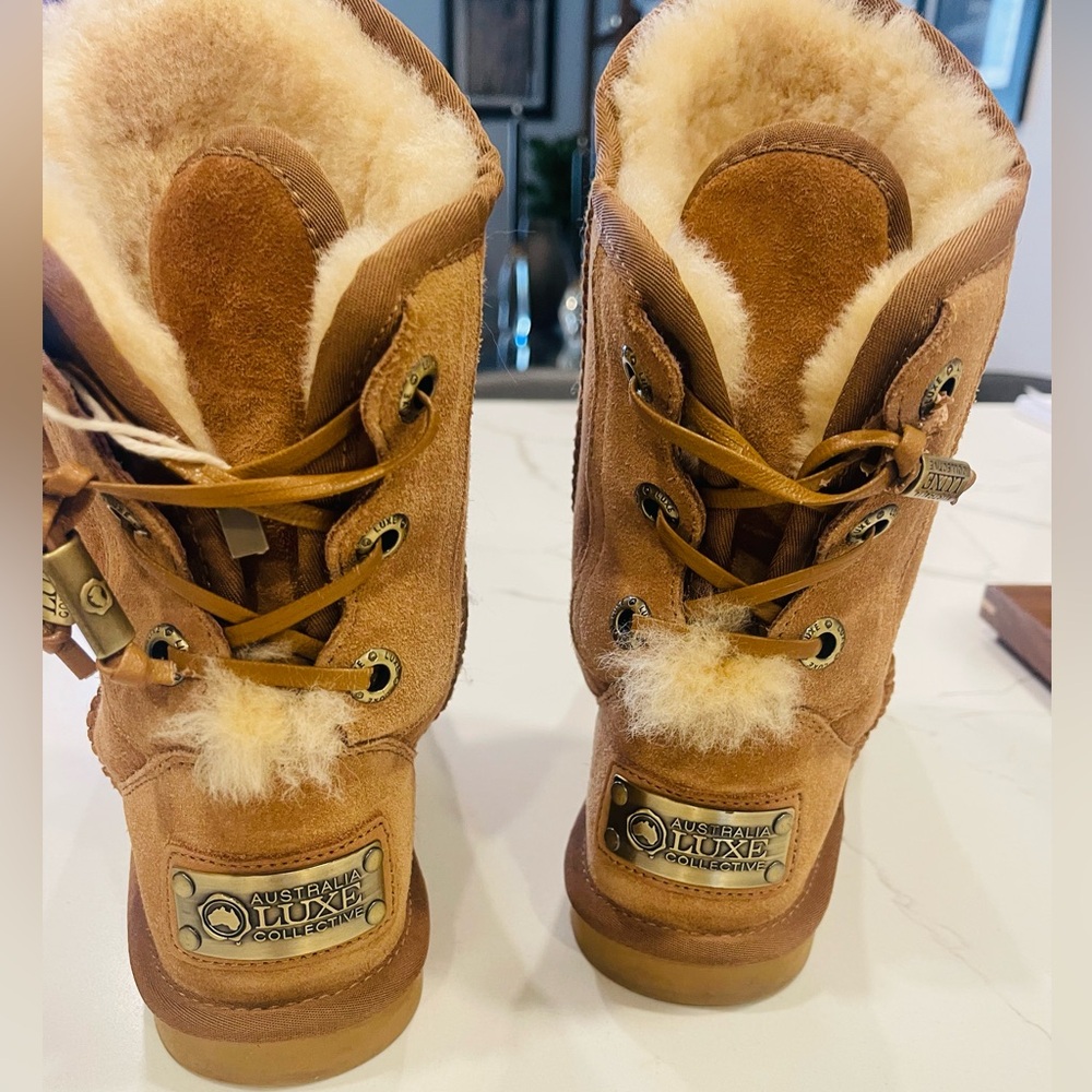 Australia Lux Collective - Uggs
